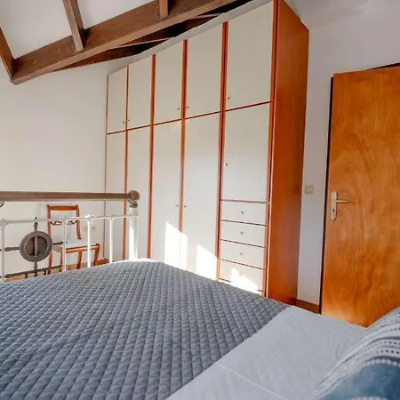 Apartment Suns Lixouri
