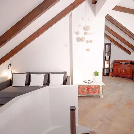 Suns Apartment Lixouri