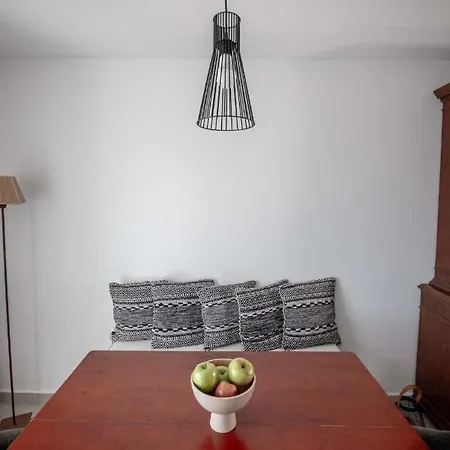 Apartment Suns *
